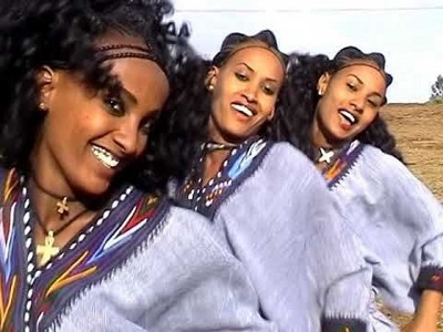 Traditional Ethiopian Shoulder Dance - Eskesta