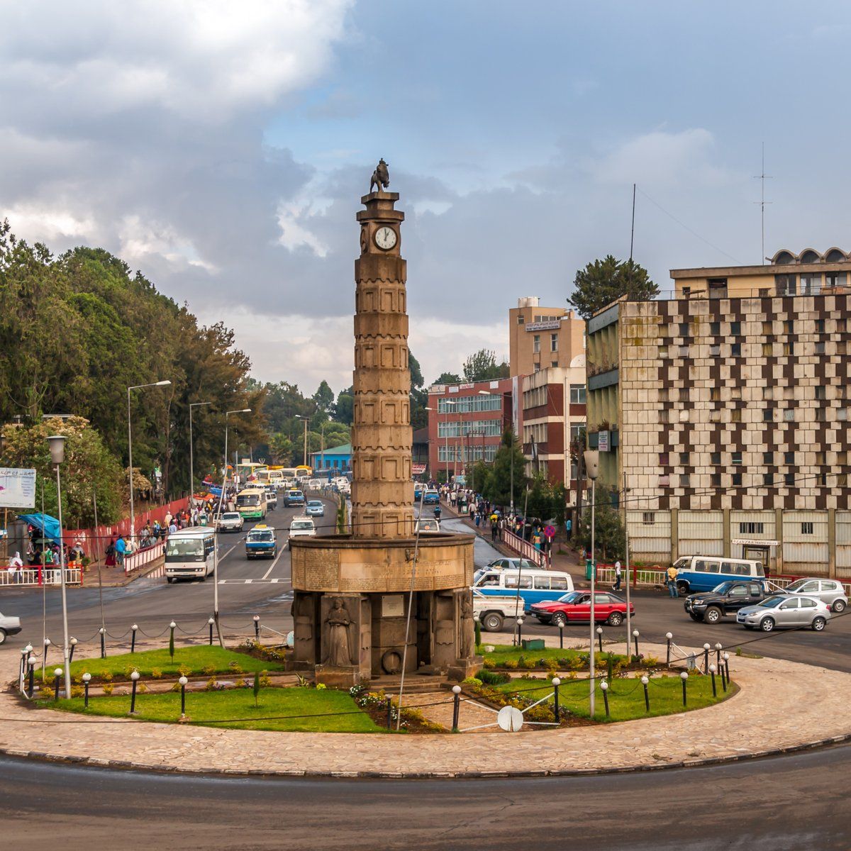 Monumento Miyazia 28 en Addis Abeba