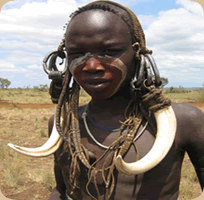Young-Girl-From-Mursi-Tribe-in-Omo-Valley-of-Southern-Ethiopia.gif